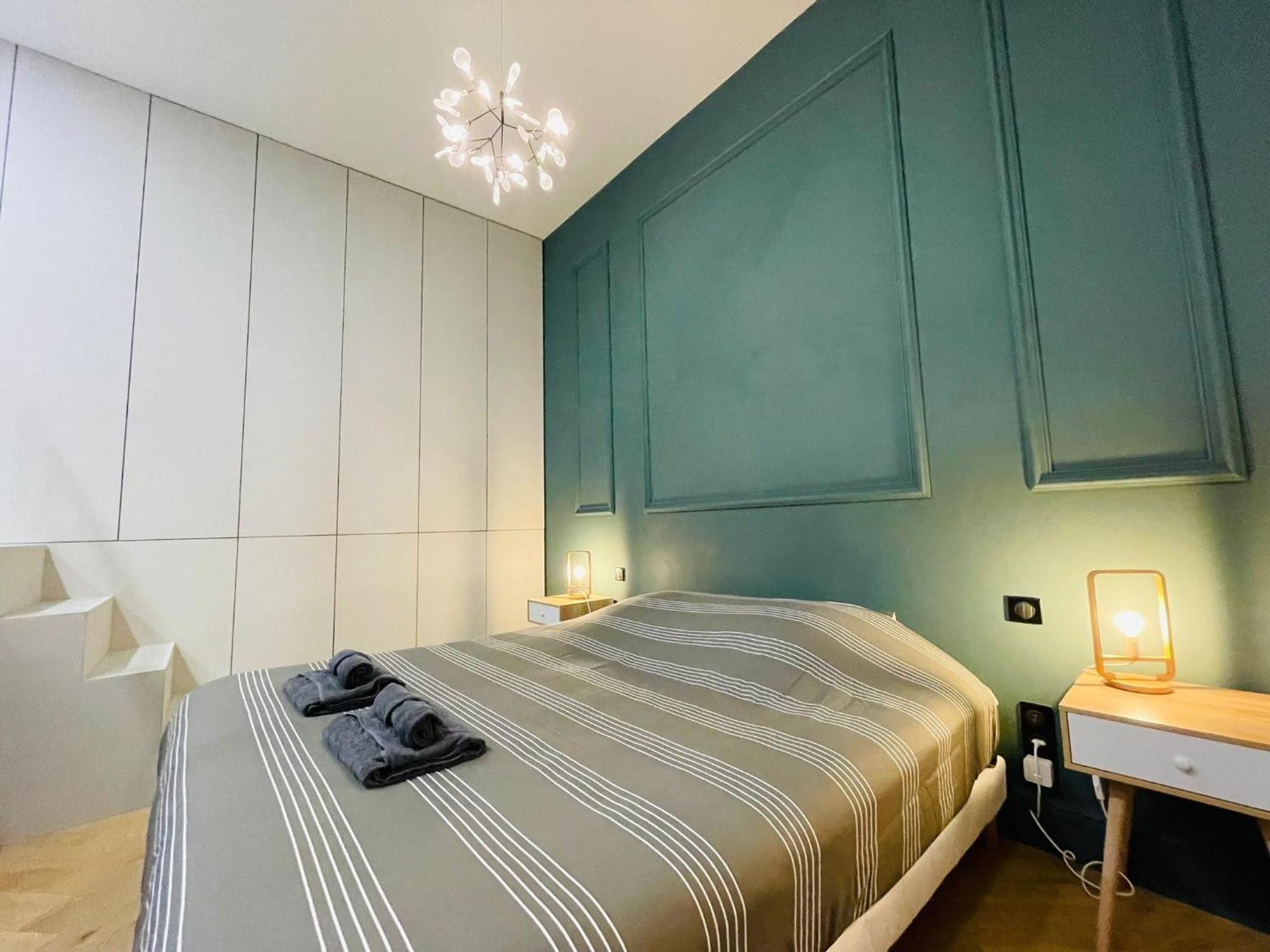 Loft Bordelais Apartment บอร์โด ภายนอก รูปภาพ