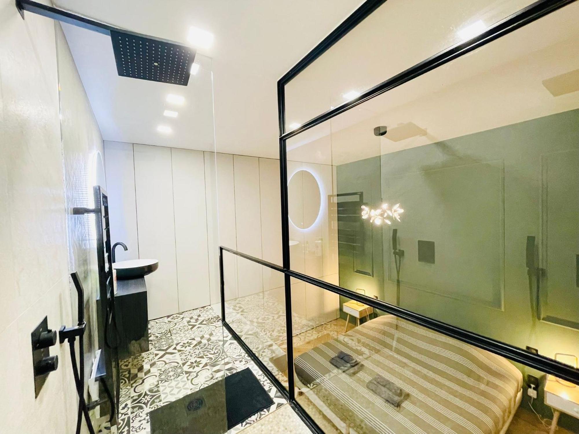 Loft Bordelais Apartment บอร์โด ภายนอก รูปภาพ